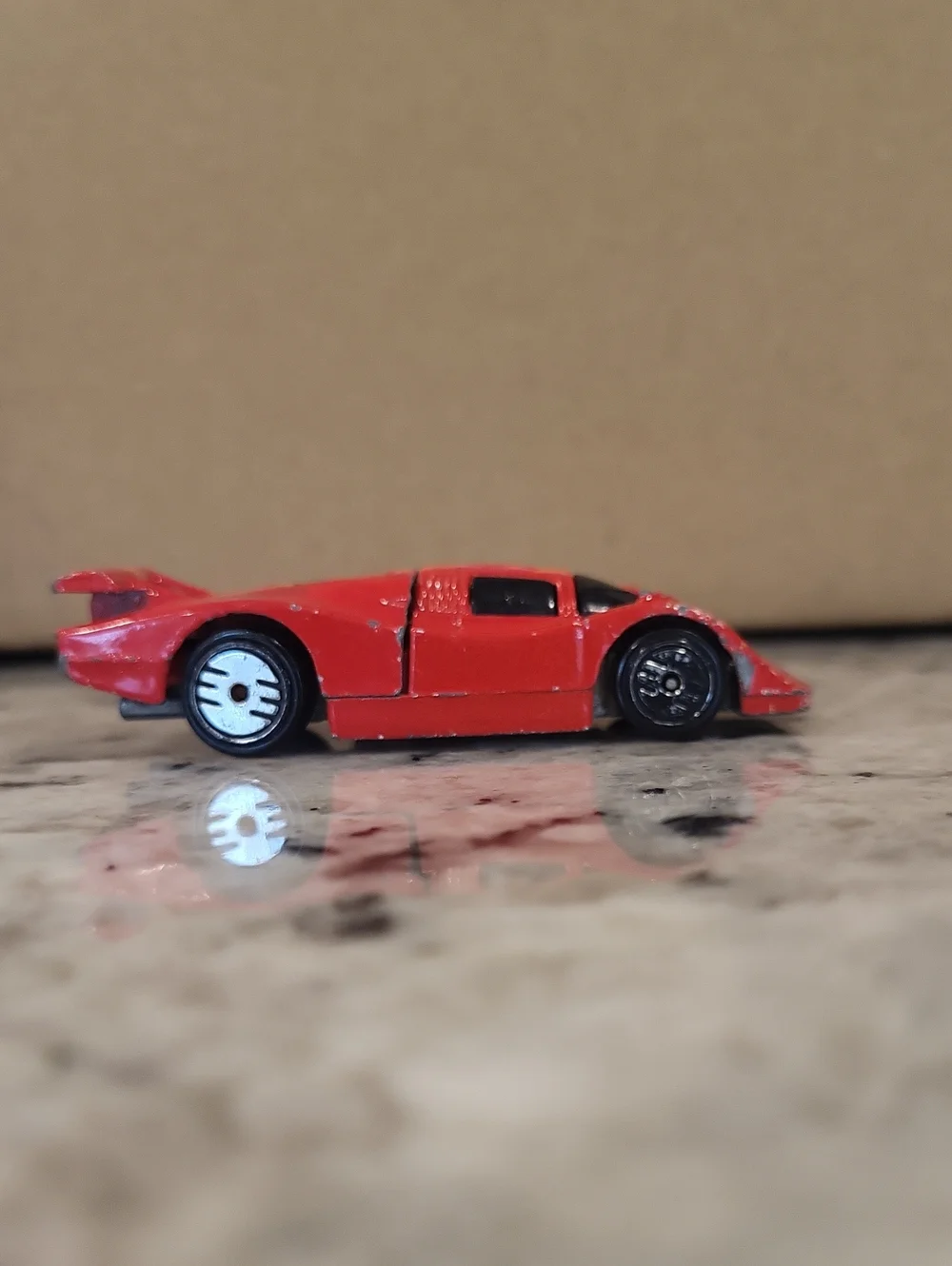 Hot Wheels 1983 Sol-Aire CX4 LeMans style race car